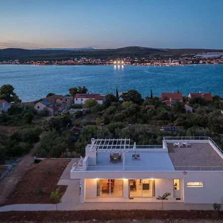 Santa Lucia Zadarvillas *