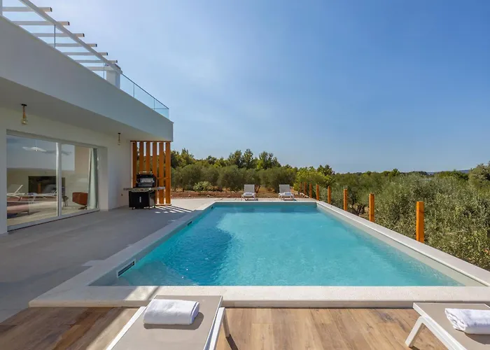 Santa Lucia Zadarvillas * Turanj